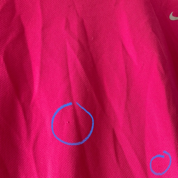 Hot pink FitDry long sleeve t-shirt — NIKE women’s size M - Picture 5 of 6